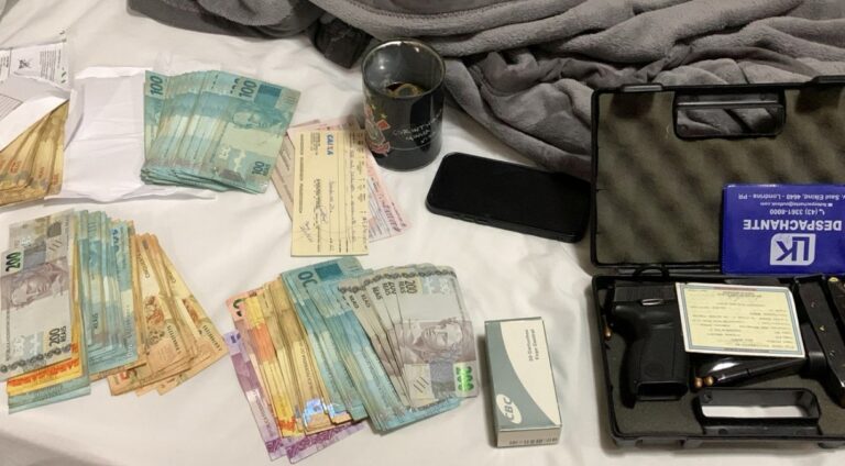 Polícia Civil do Paraná realiza operação contra roubo de US$ 210 mil