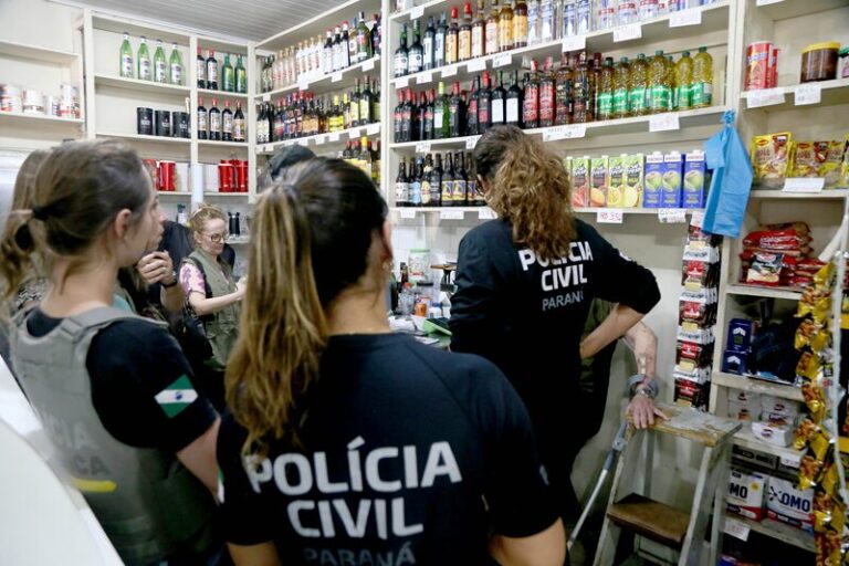 Intoxicação por metanol leva a operações em Curitiba