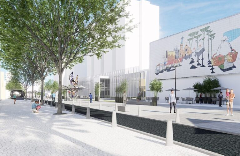 Obras no Largo da Ordem revitalizam o centro de Curitiba