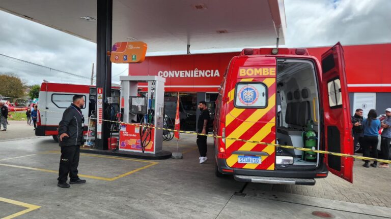Homem atropelado após ameaçar mulher em posto de combustíveis