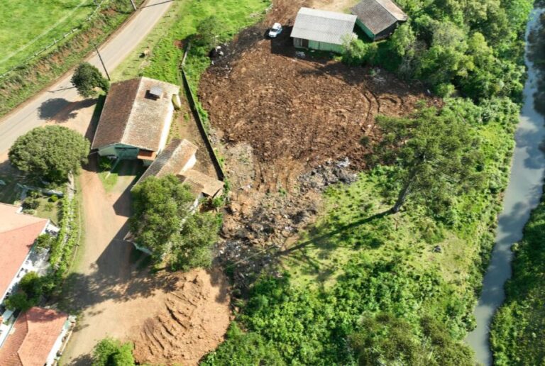 IAT multa prefeitura e proprietário por danos em APP no Paraná