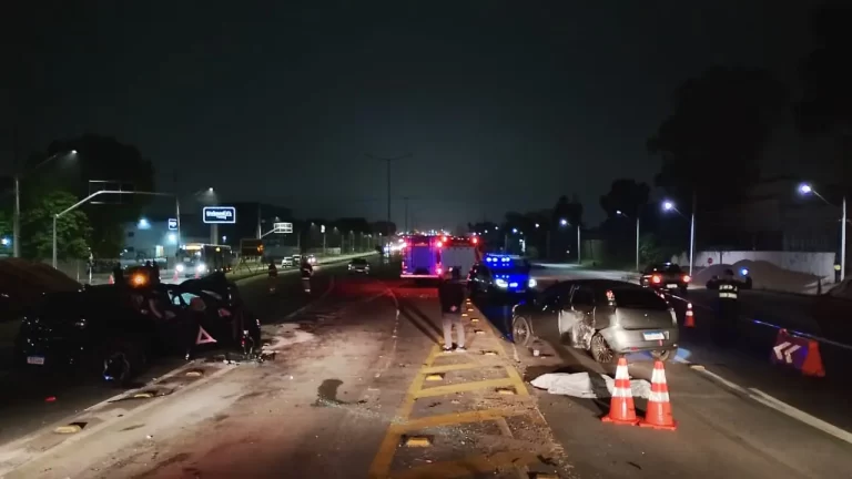 Motorista embriagado causa acidente com duas mortes em Curitiba
