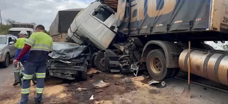Acidente grave na BR-163 resulta em um morto e feridos