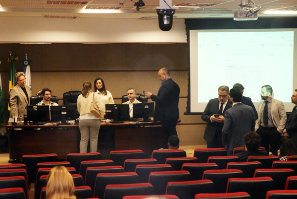 Acordo garante R$ 3,1 milhões para trabalhadores de empresa de alimentos