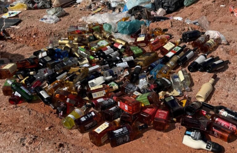 Vigilância apreende 200 garrafas de bebida alcoólica em ação no Paraná