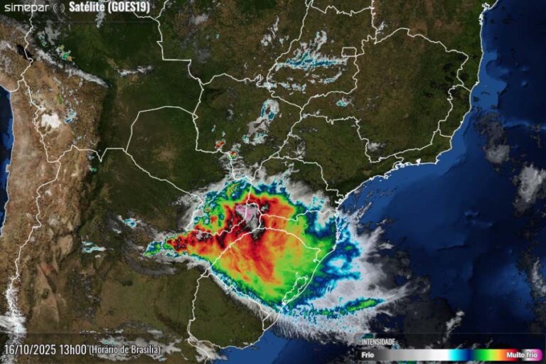 Cavado meteorológico traz chuvas ao Paraná