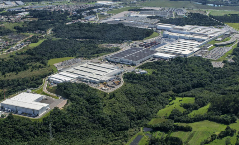 Paraná recebe primeira montadora da Geely focada em elétricos