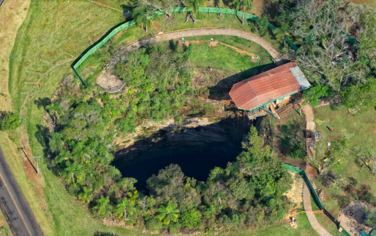 Obras do teleférico em Vila Velha avançam rapidamente
