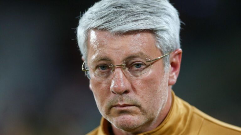 Odair Hellmann convoca torcida do Athletico para jogo decisivo