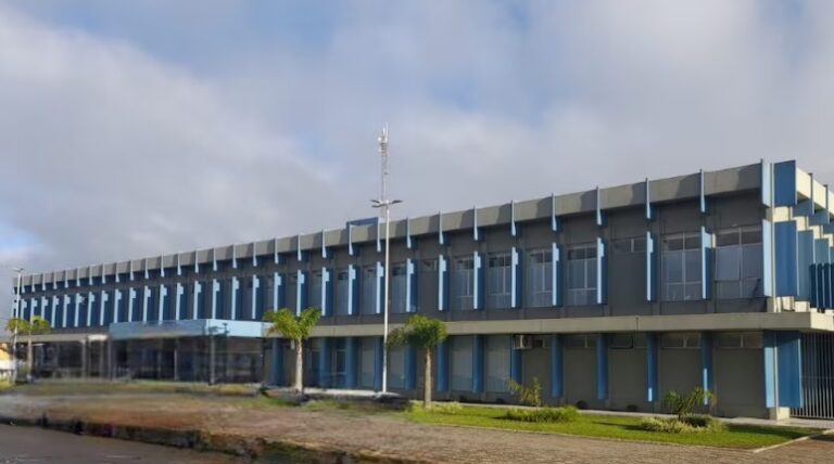 Intoxicação de funcionários em pronto-socorro é investigada
