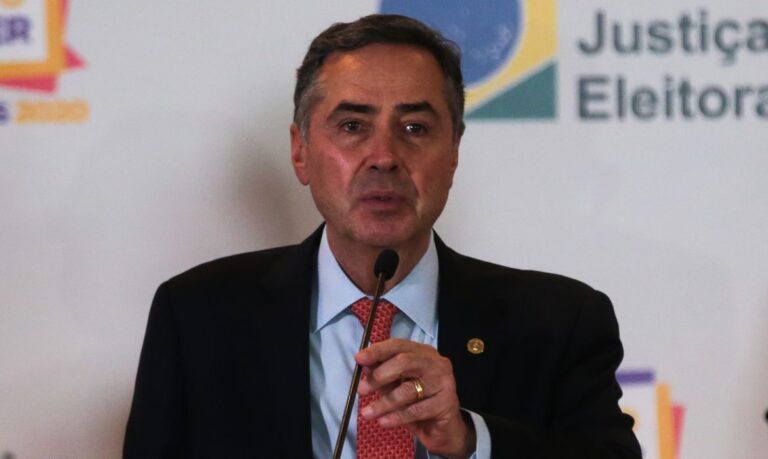 Possibilidade de saída de Barroso do STF gera especulações