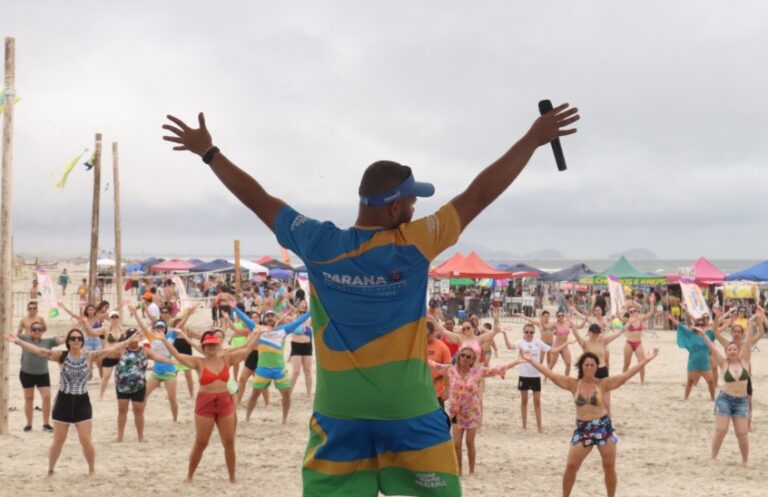 Trabalhe no Verão Paraná: inscrições até 29 de outubro
