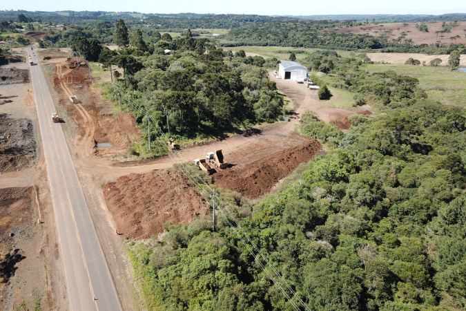 Detonação de rochas avança obras da prc-466 entre Turvo e Palmeirinha