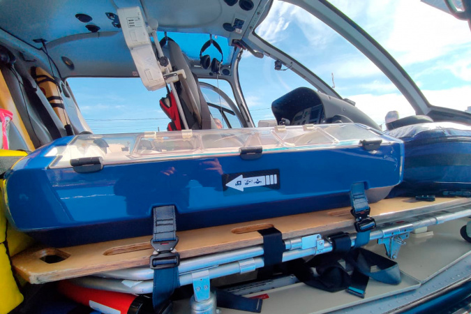 Helicóptero Arcanjo 01 realiza transporte aeromédico de recém-nascida no Verão Maior Paraná